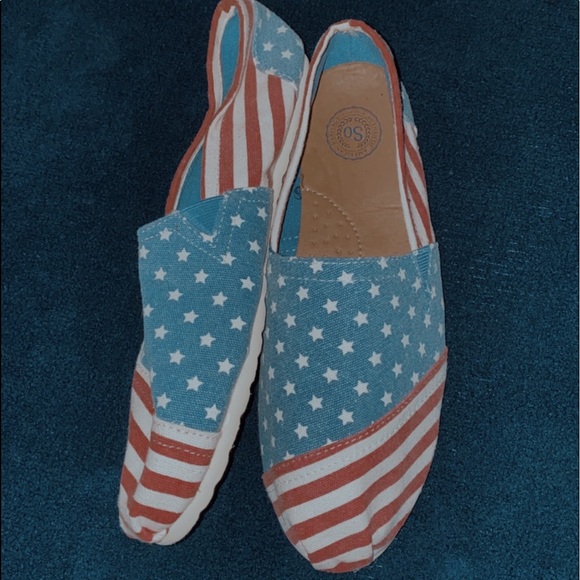SO Shoes - NWOT stars and stripes shoes SO Shoes - NWOT stars and stripes shoes